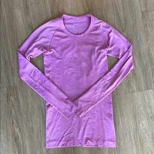 Lululemon Swiftly Tech Long Sleeve